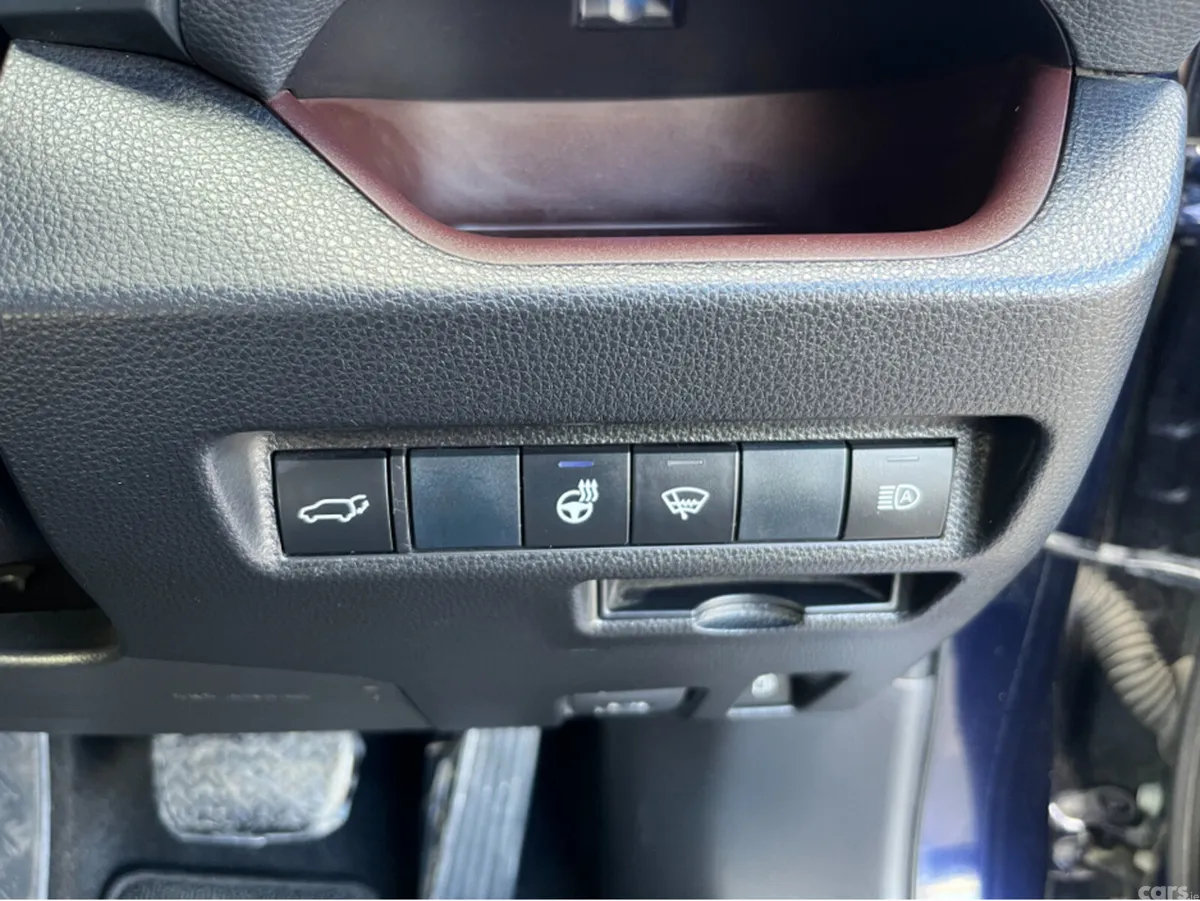 Toyota RAV4 SUV, Petrol Hybrid, 2019, Blue