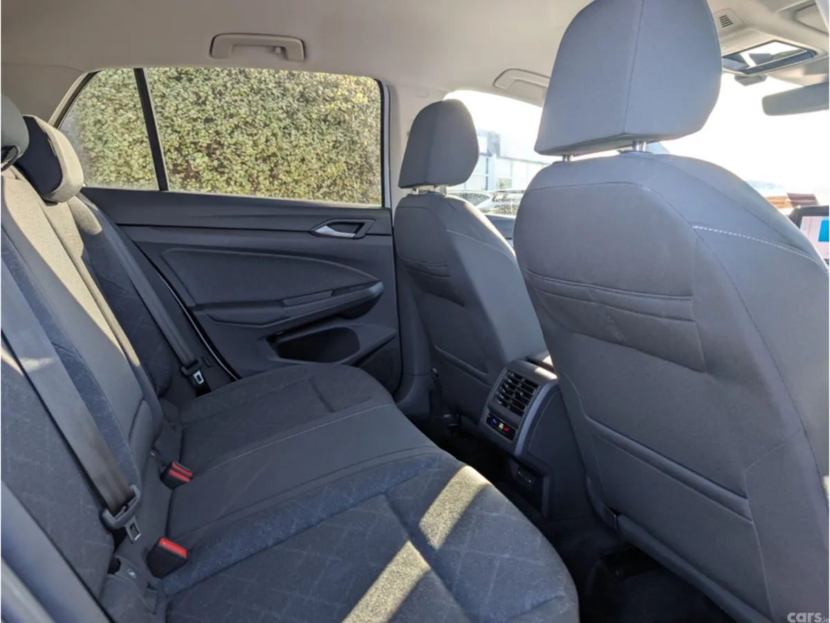 Volkswagen Golf Hatchback, Diesel, 2024, White