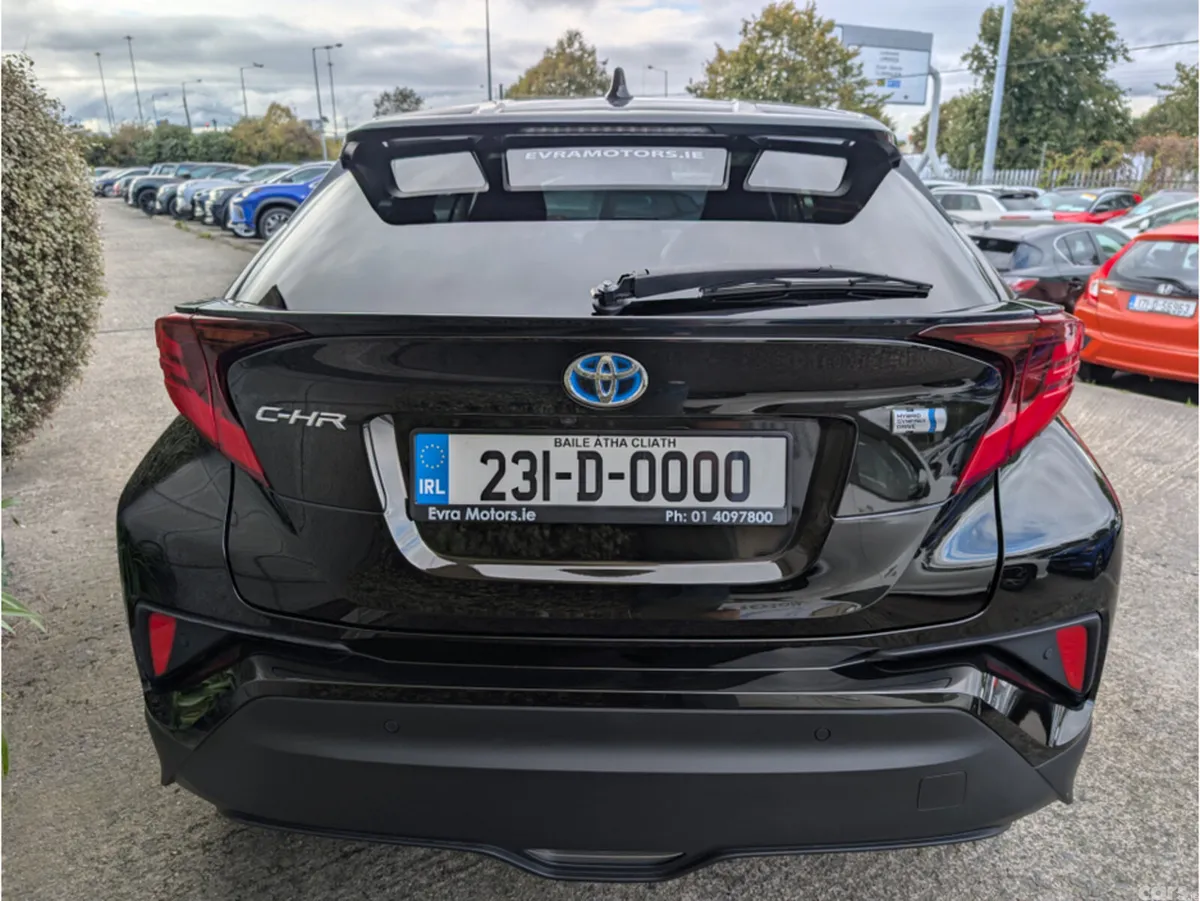 Toyota C-HR SUV, Petrol Hybrid, 2023, Black