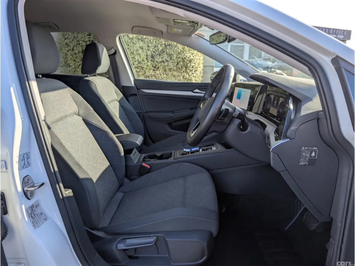 Volkswagen Golf Hatchback, Diesel, 2024, White