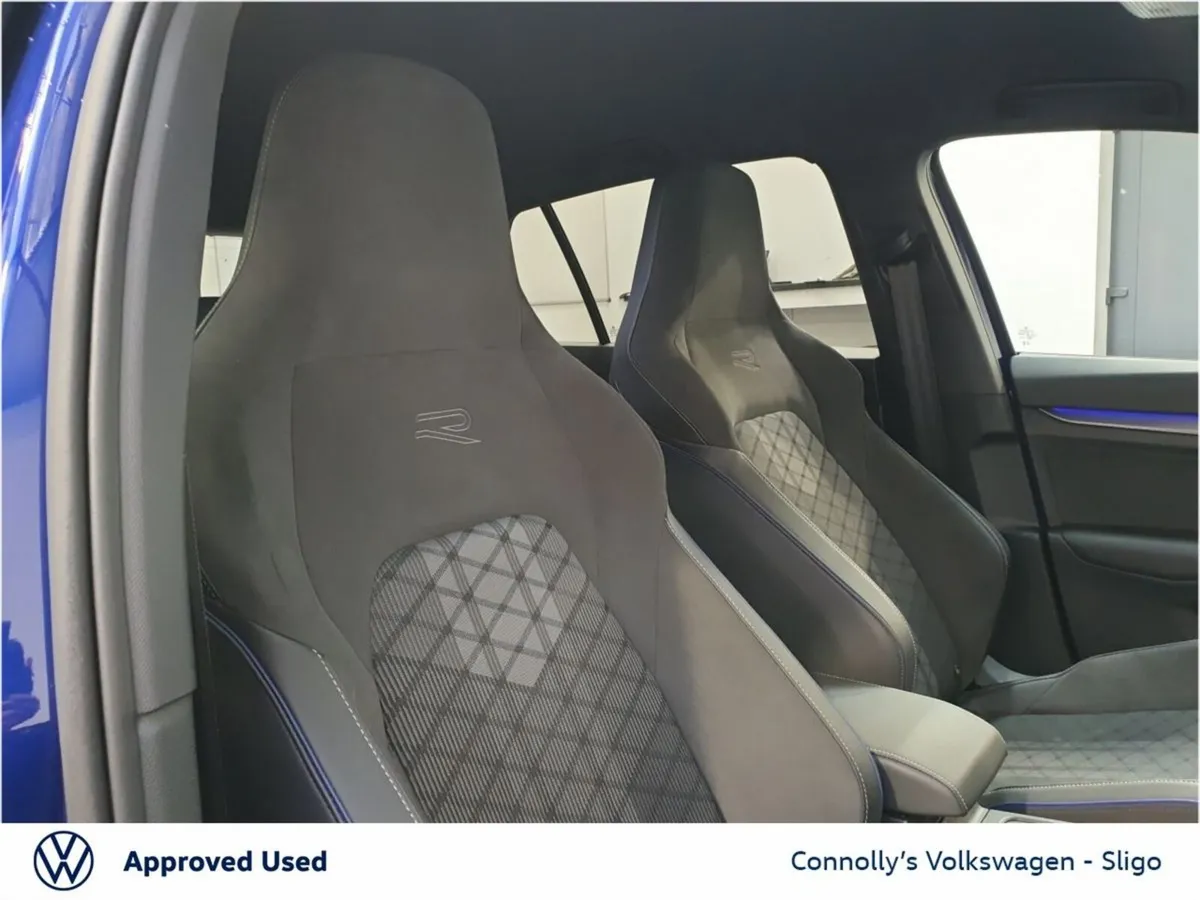 Volkswagen Golf Hatchback, Diesel, 2026, Blue