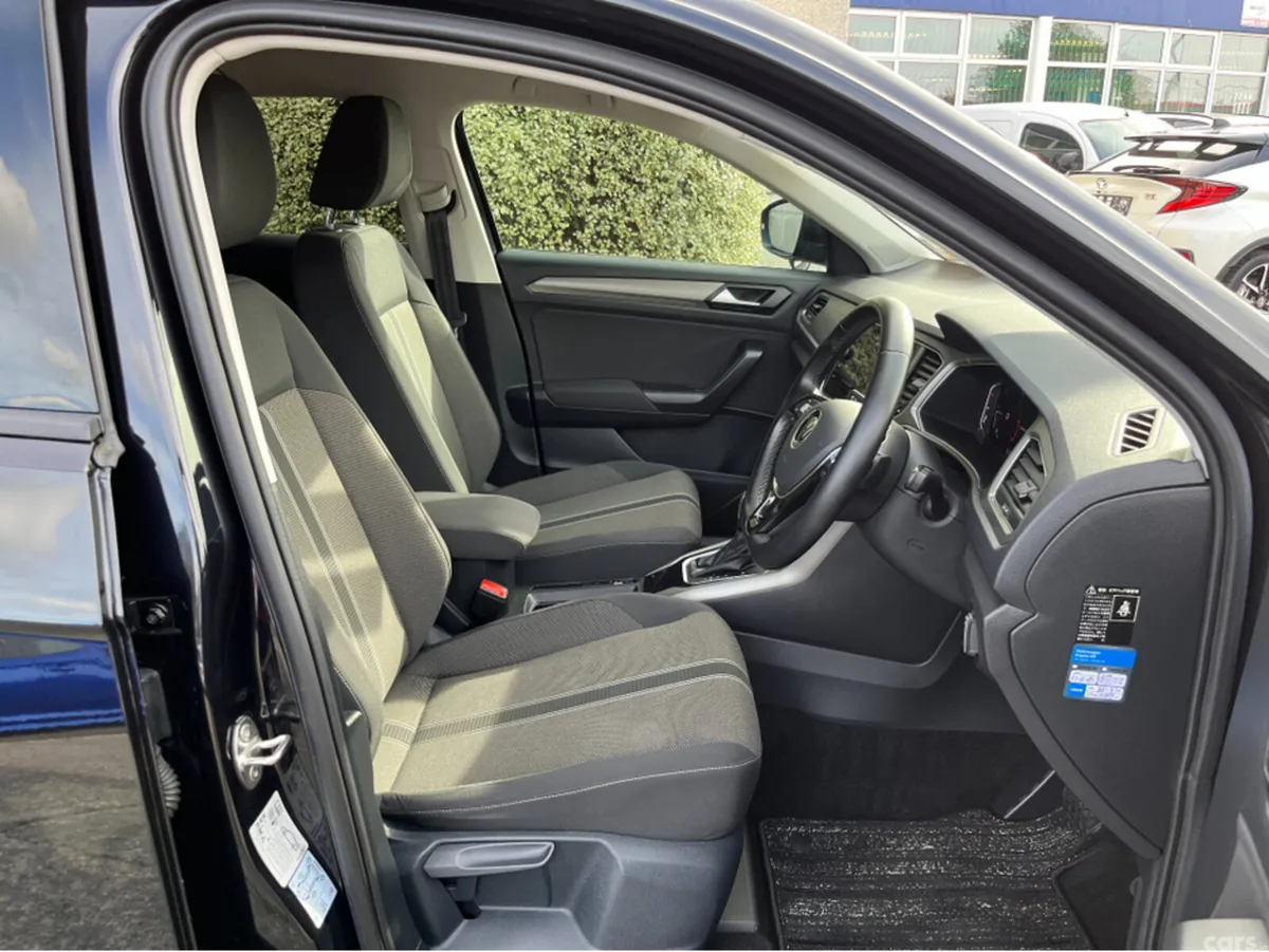 Volkswagen T-Roc SUV, Diesel, 2021, Black