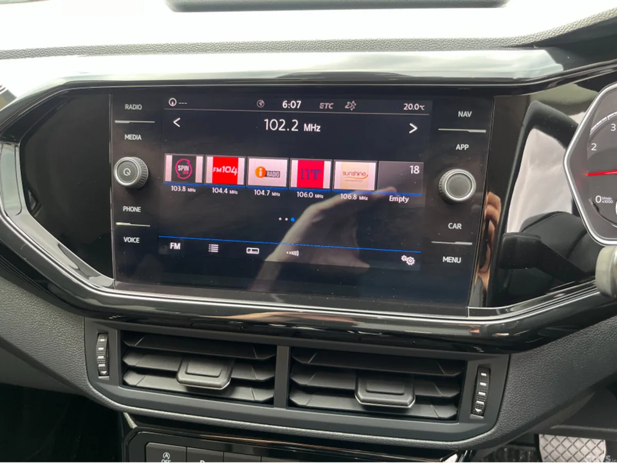 Volkswagen T-Cross SUV, Petrol, 2020, White