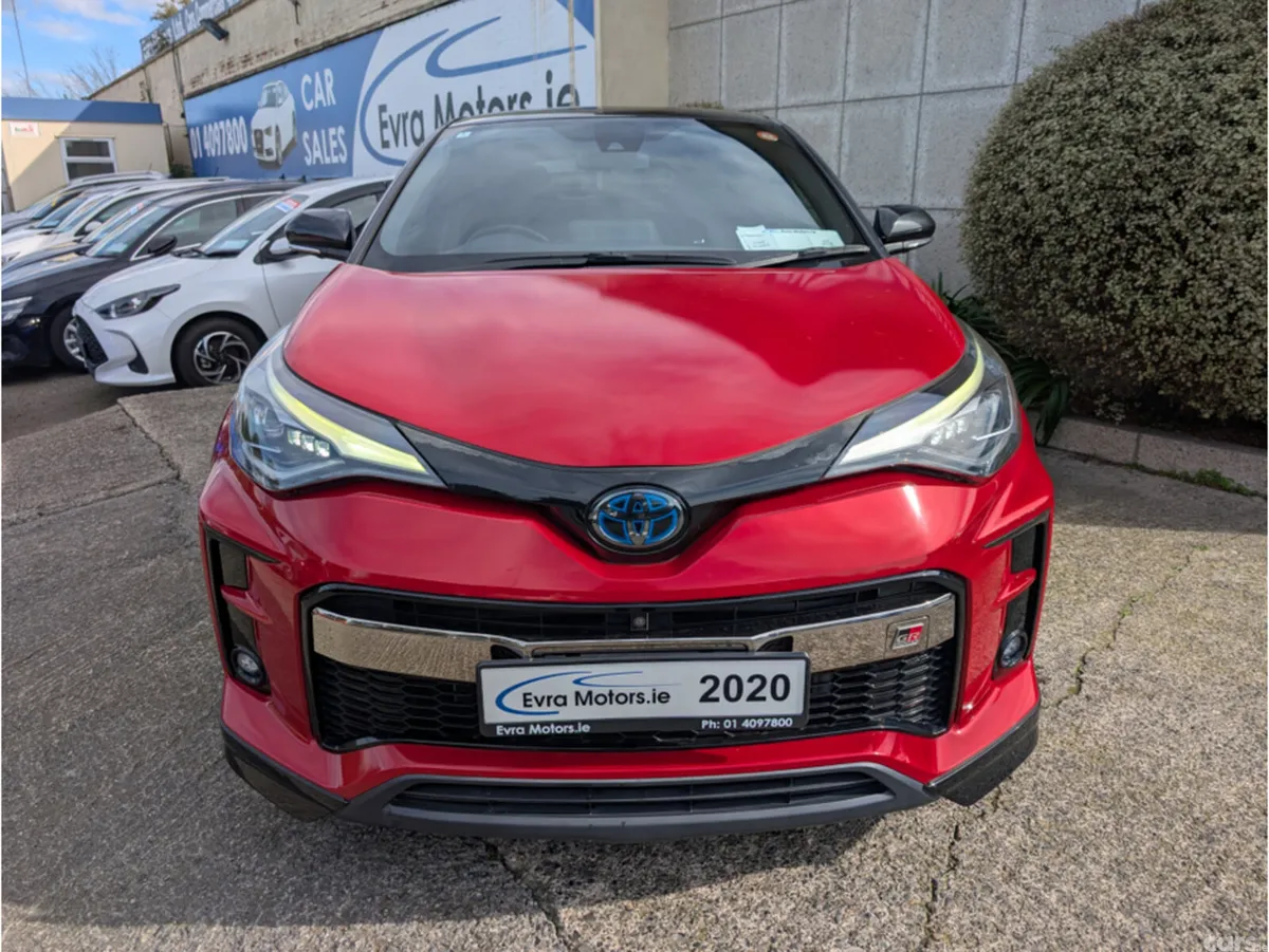 Toyota C-HR SUV, Petrol Hybrid, 2020, Red
