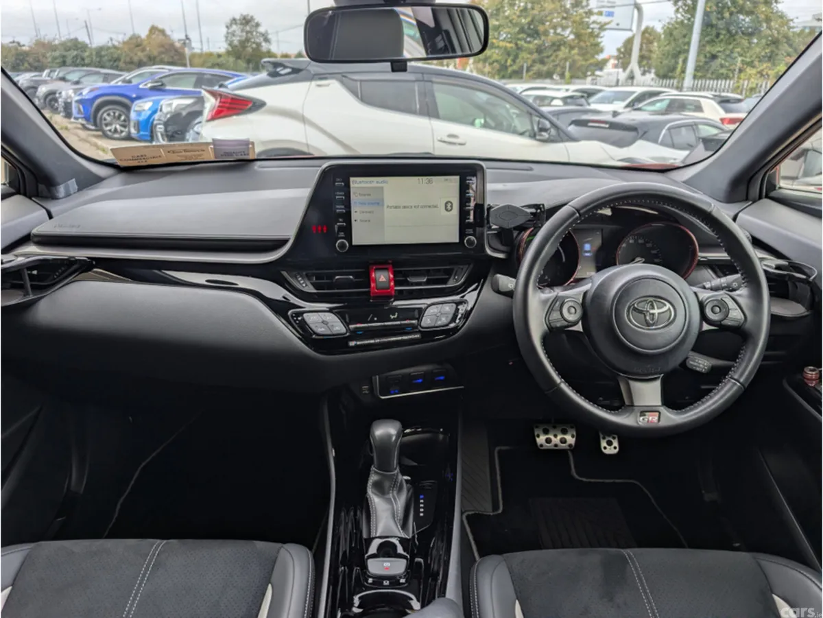 Toyota C-HR SUV, Petrol Hybrid, 2020, Red