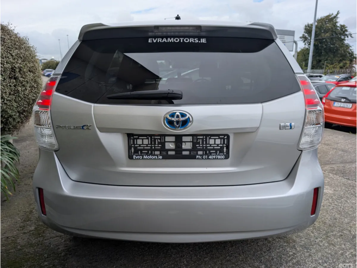 Toyota Prius MPV, Petrol Hybrid, 2019, Silver