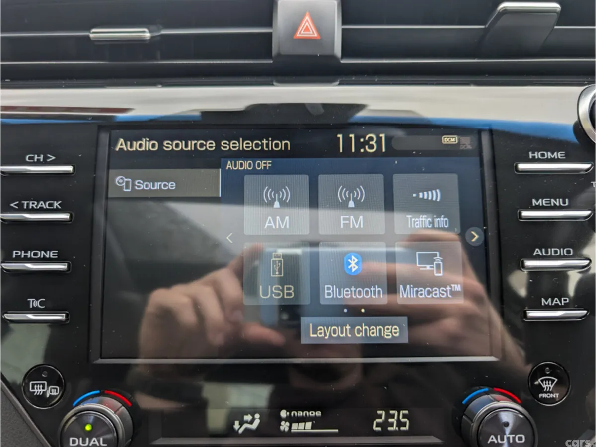 Toyota Camry Saloon, Petrol Hybrid, 2020, White