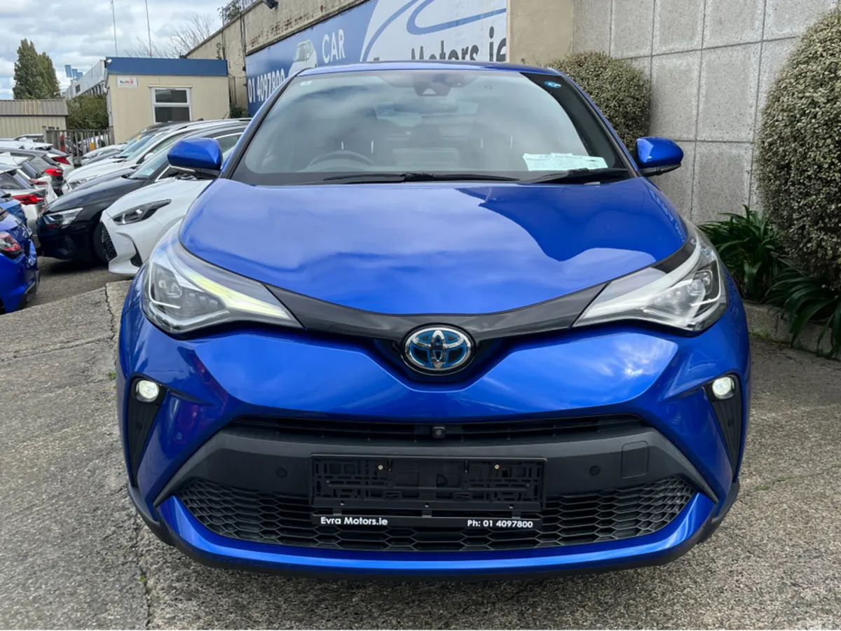 Toyota C-HR SUV, Petrol Hybrid, 2020, Blue