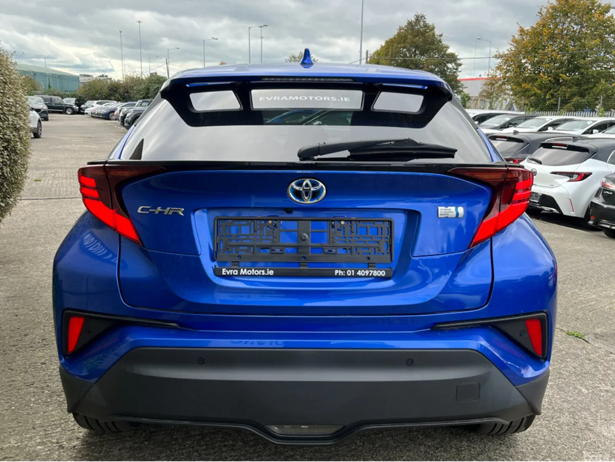 Toyota C-HR SUV, Petrol Hybrid, 2020, Blue