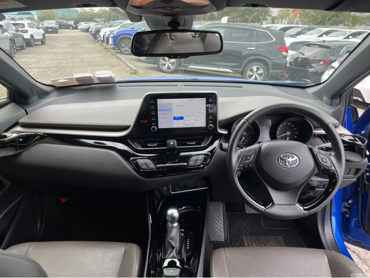 Toyota C-HR SUV, Petrol Hybrid, 2020, Blue