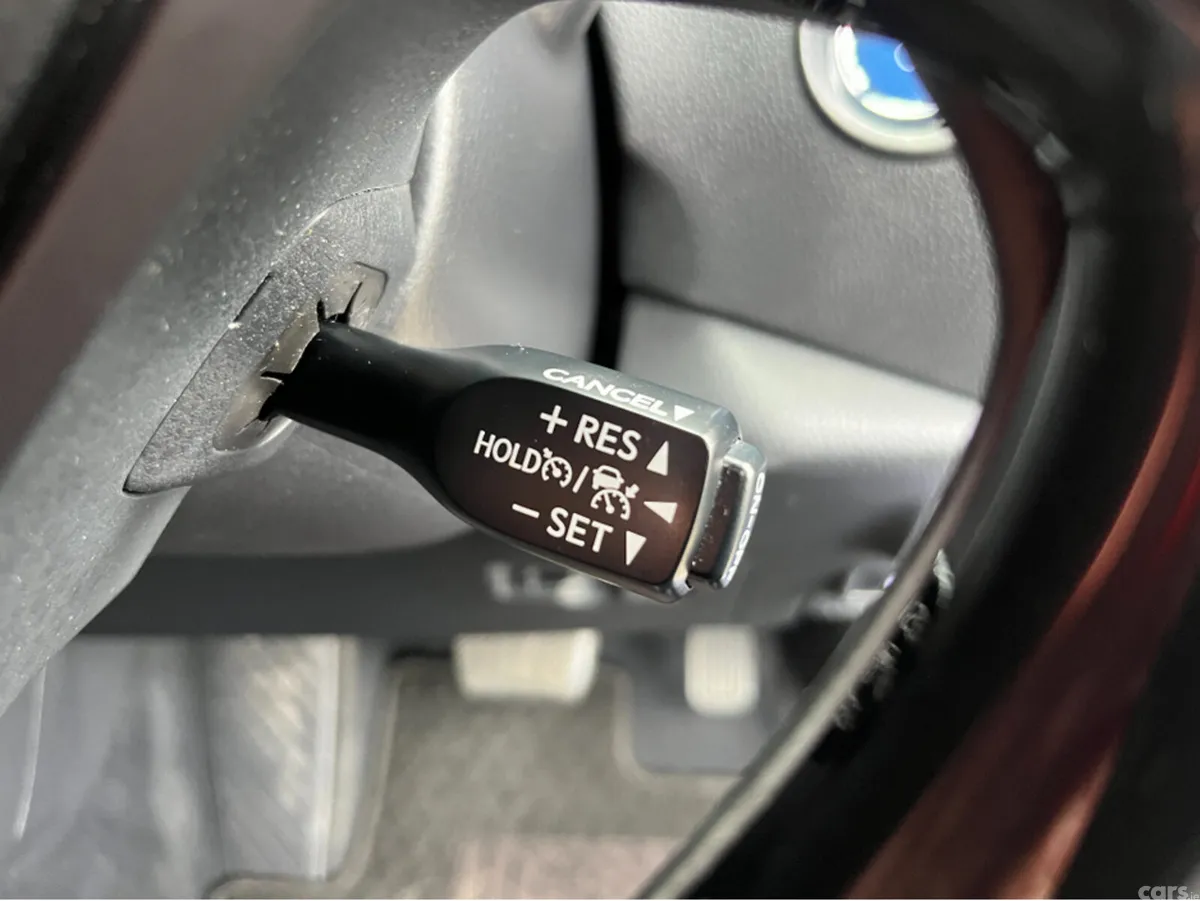 Toyota C-HR SUV, Petrol Hybrid, 2020, Blue
