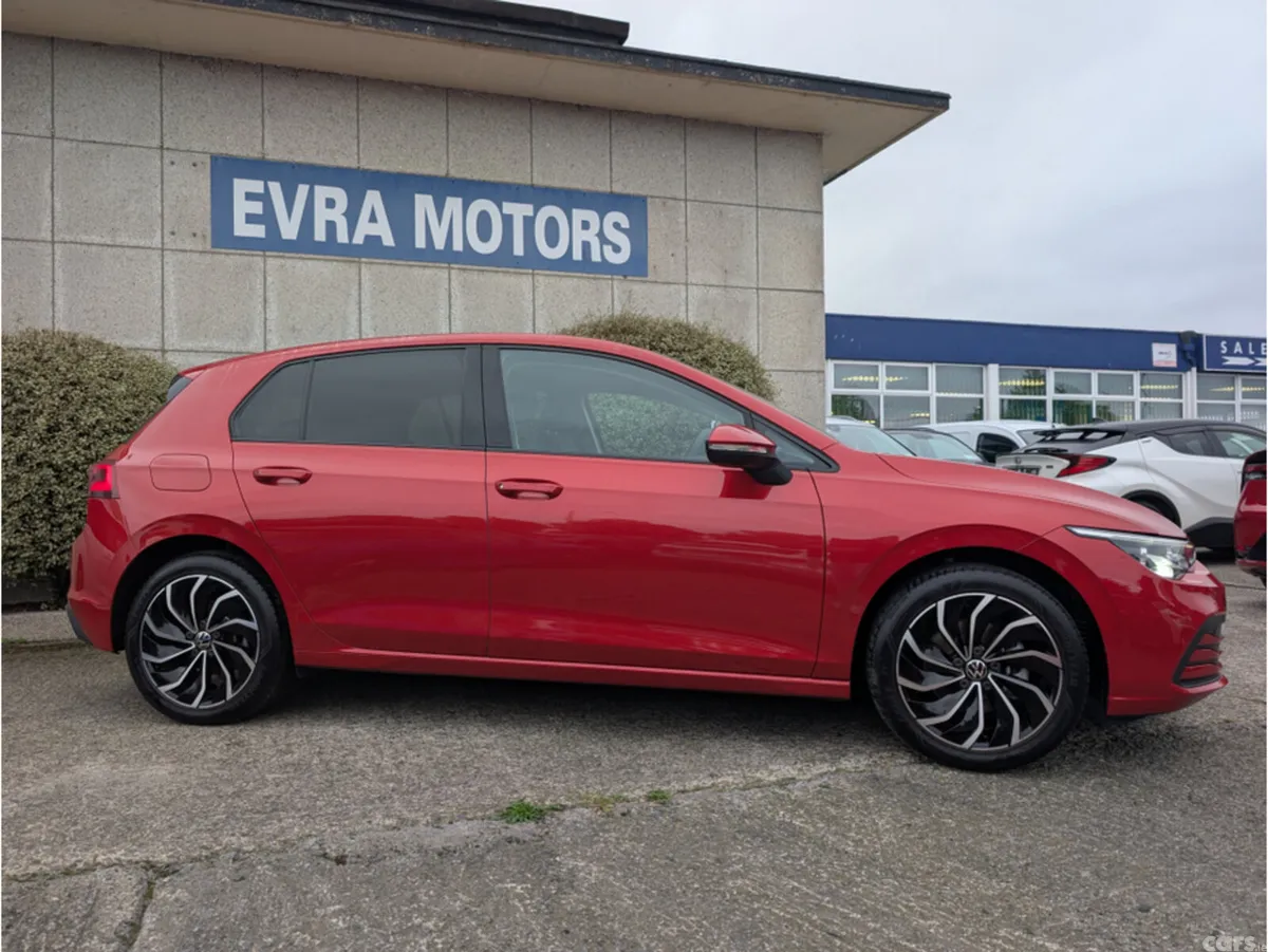 Volkswagen Golf Hatchback, Diesel, 2023, Red