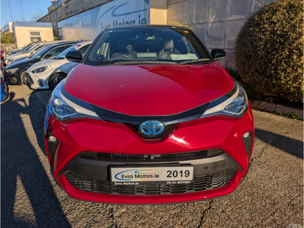Toyota C-HR SUV, Petrol Hybrid, 2019, Red