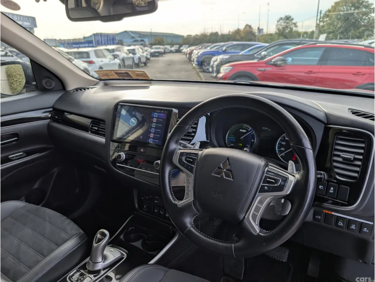 Mitsubishi Outlander SUV, Petrol Plug-in Hybrid, 2021, Silver