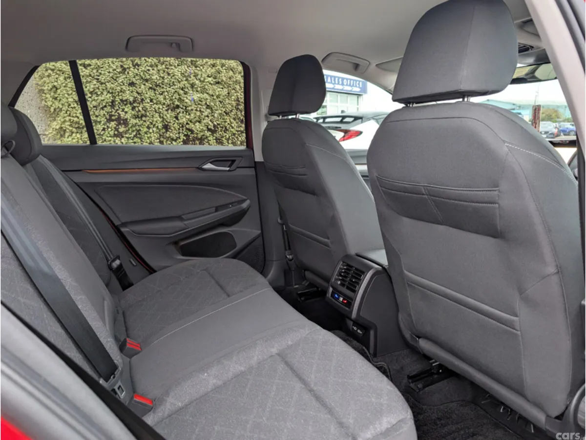 Volkswagen Golf Hatchback, Diesel, 2023, Red