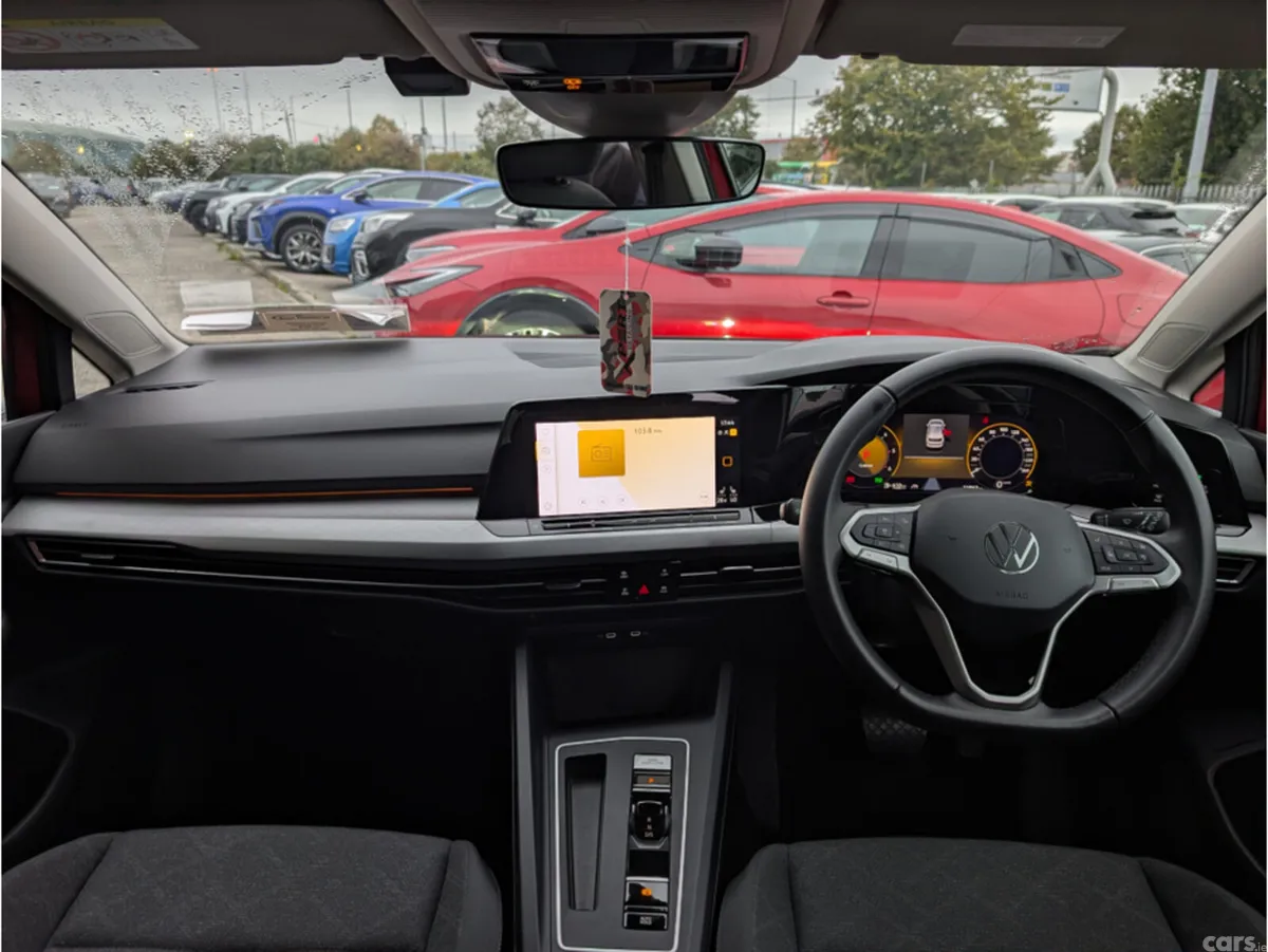 Volkswagen Golf Hatchback, Diesel, 2023, Red