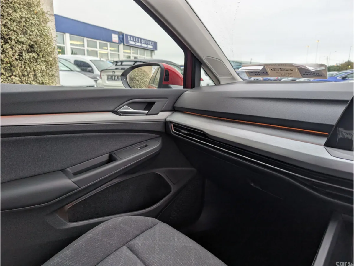 Volkswagen Golf Hatchback, Diesel, 2023, Red