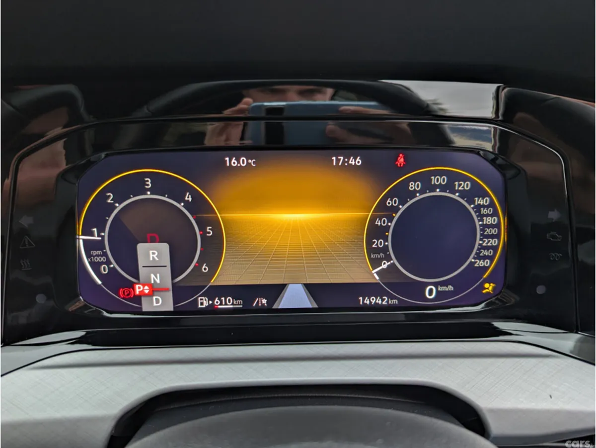 Volkswagen Golf Hatchback, Diesel, 2023, Red