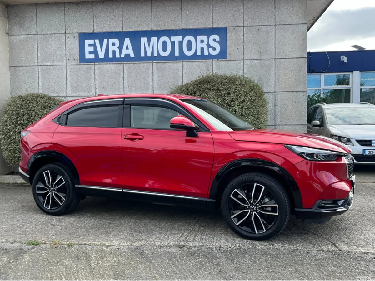 Honda Vezel SUV, Petrol Hybrid, 2022, Red