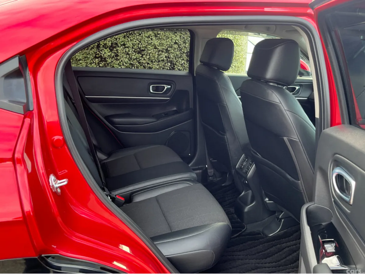 Honda Vezel SUV, Petrol Hybrid, 2022, Red