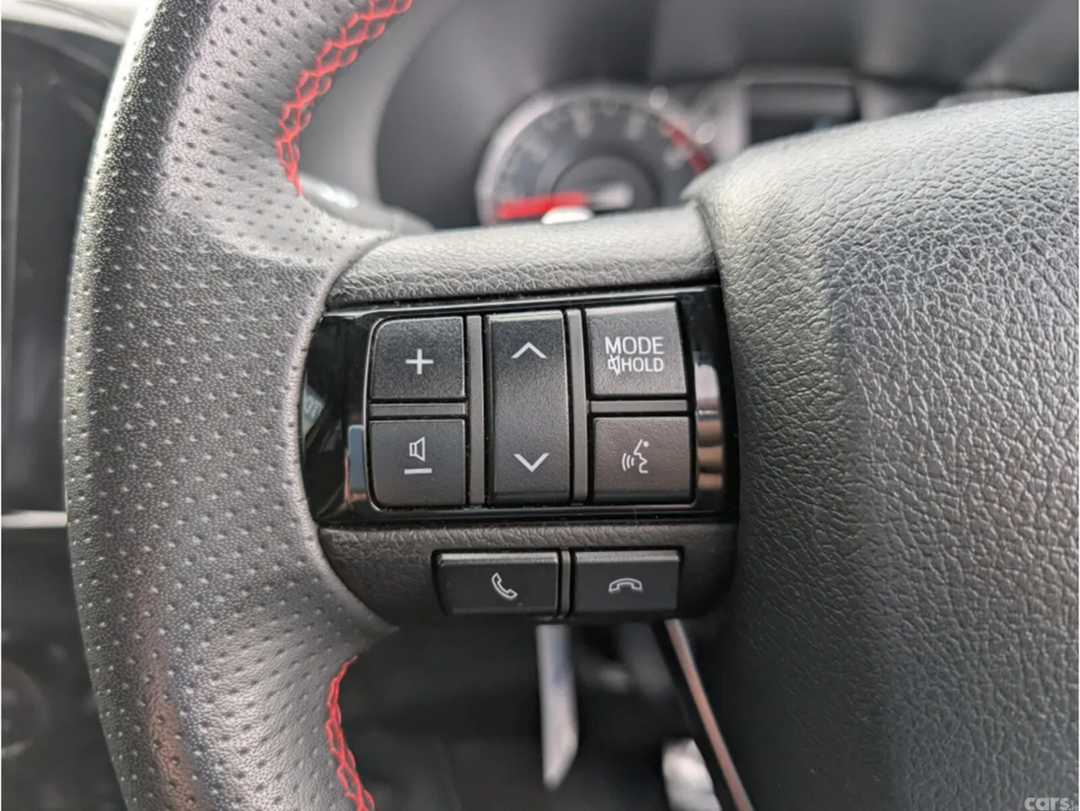 Toyota Hilux Pick Up, Diesel, 2024, Black