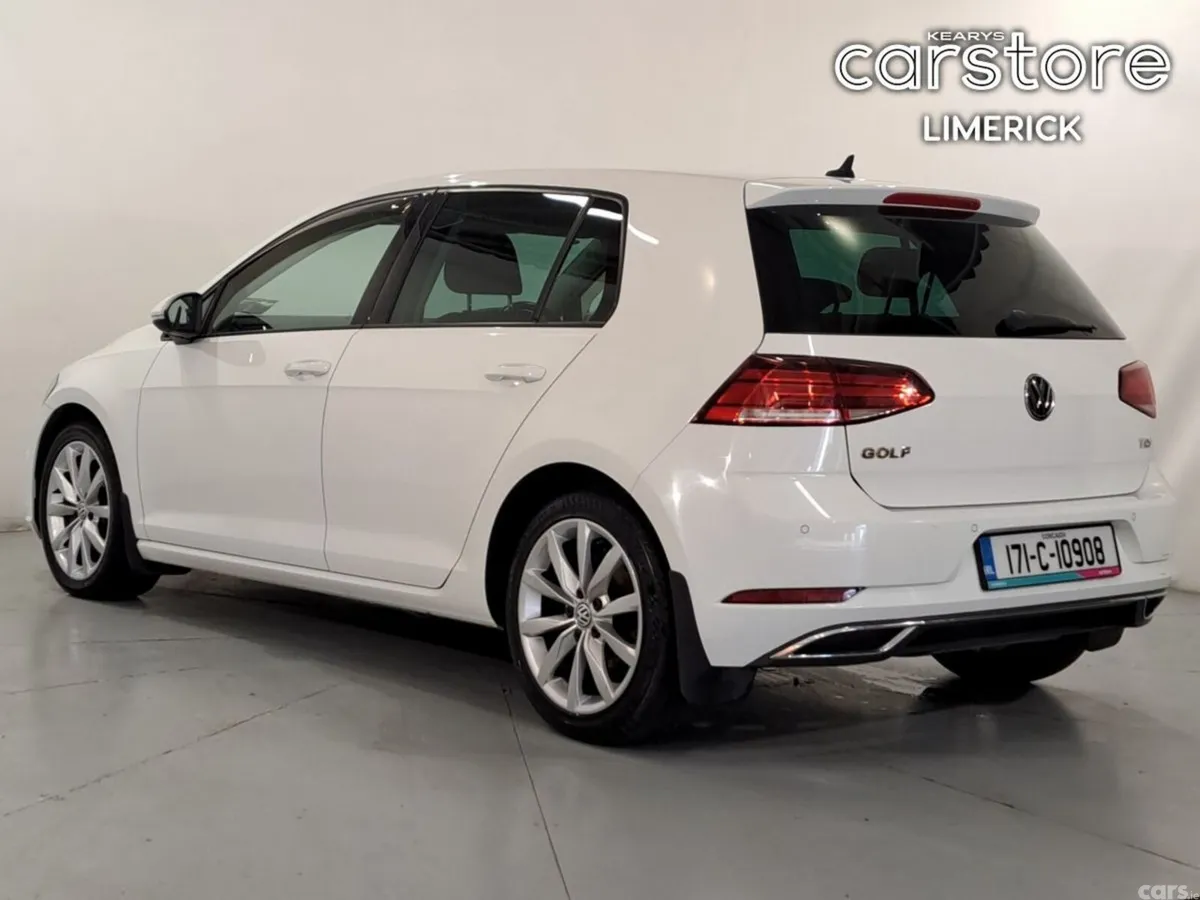 Volkswagen Golf Estate, Diesel, 2017, White