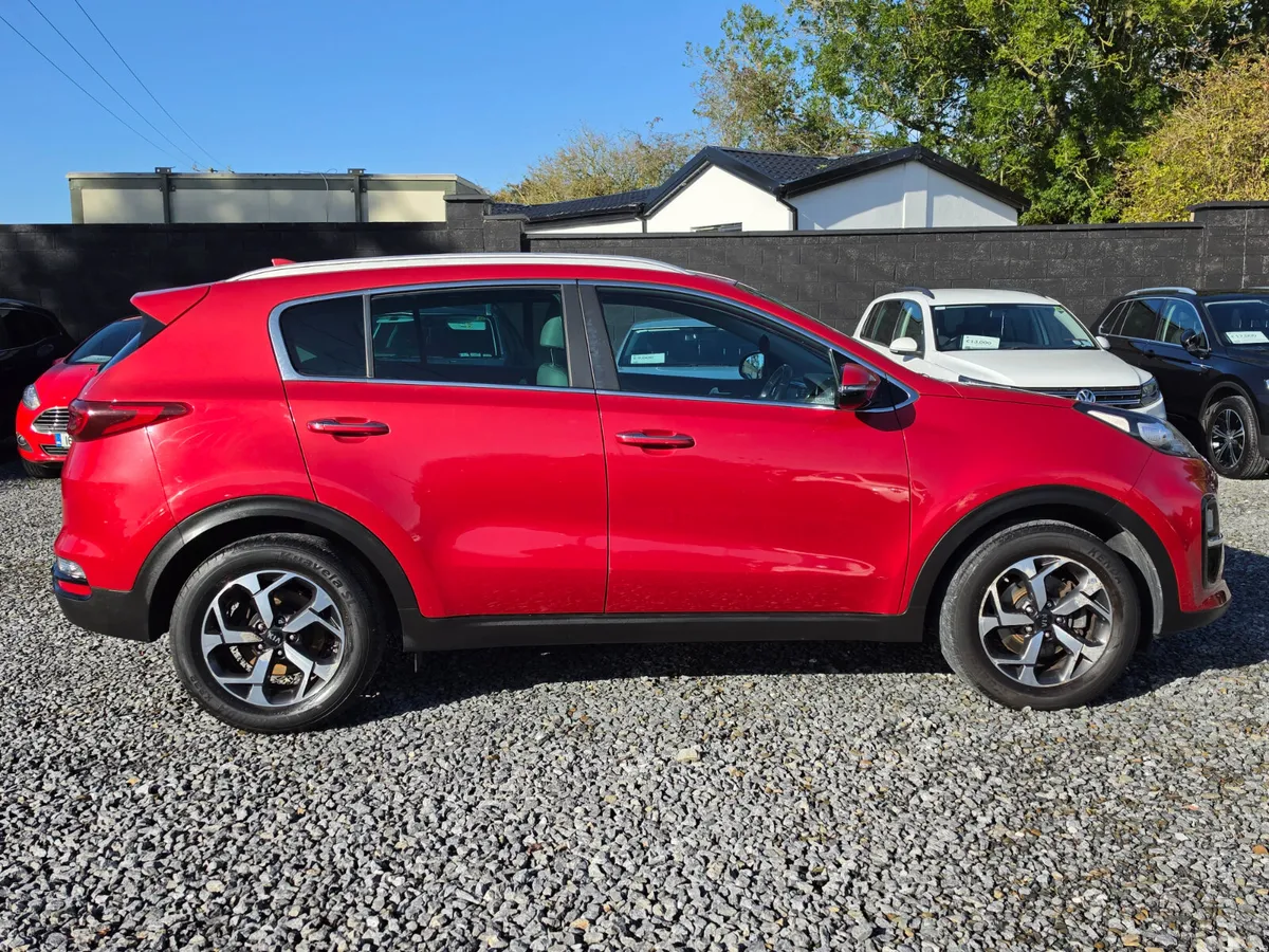 Kia Sportage SUV, Diesel, 2019, Red