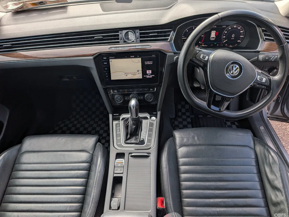 Volkswagen Passat Estate, Diesel, 2018, Silver