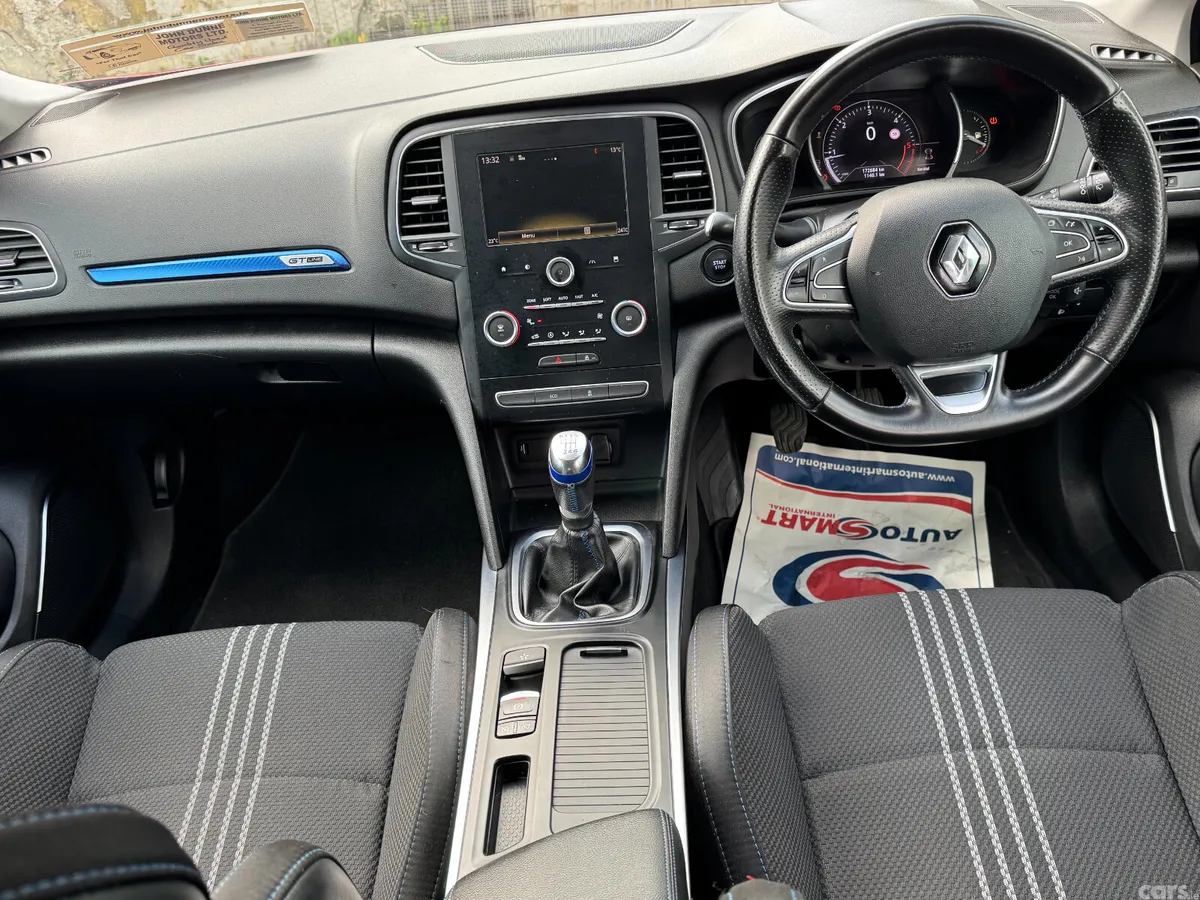 Renault Megane Estate, Diesel, 2018, Red