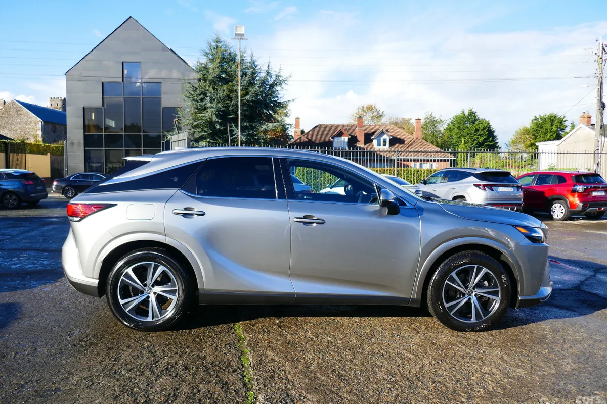 Lexus RX SUV, Petrol Plug-in Hybrid, 2023, Silver