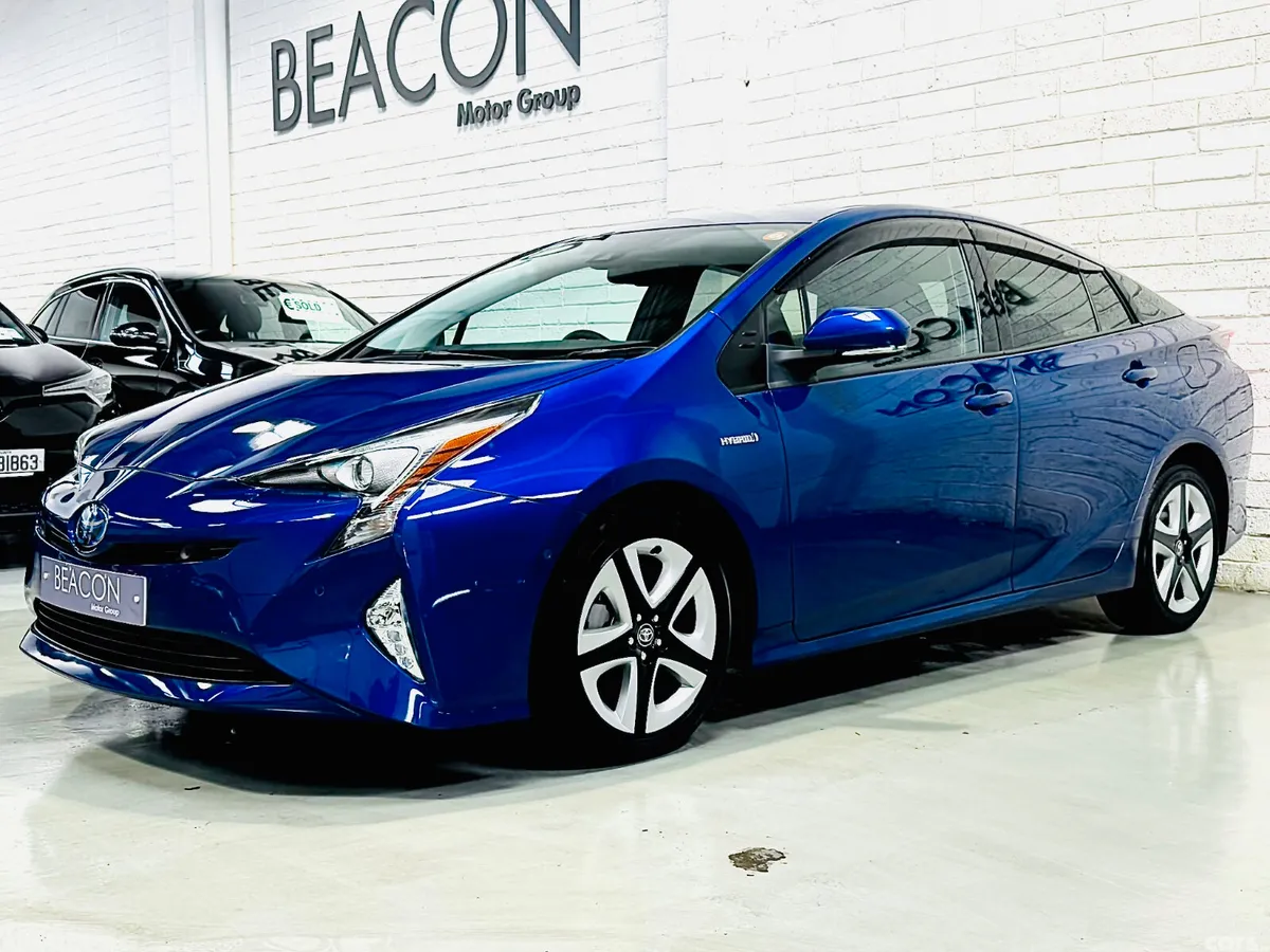 Toyota Prius Saloon, Petrol Hybrid, 2018, Blue