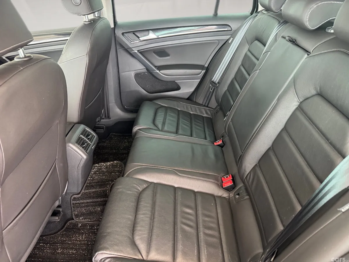 Volkswagen Golf Estate, Diesel, 2020, Black