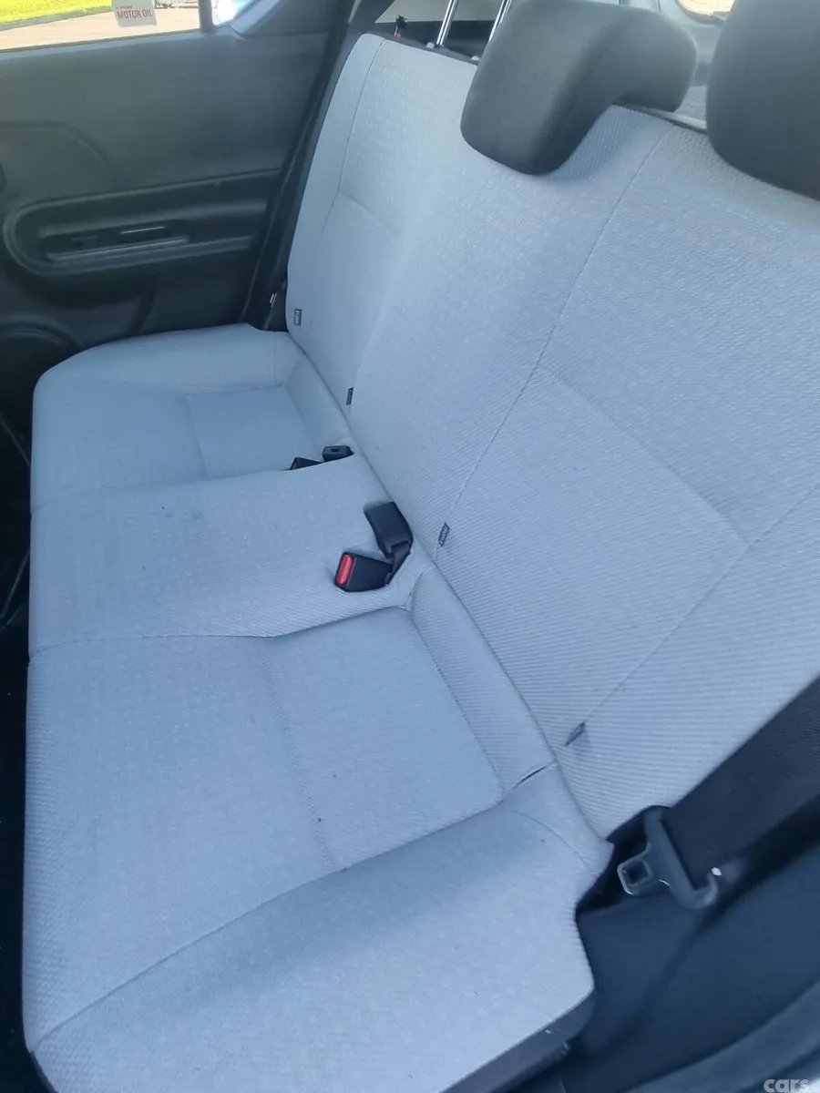 Toyota Aqua Hatchback, Petrol Hybrid, 2020, White