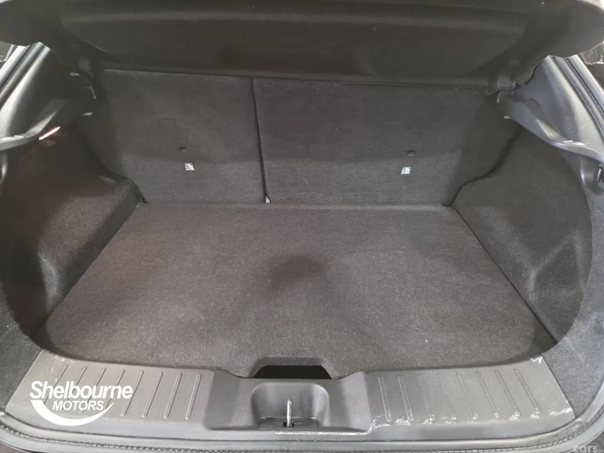 Nissan Juke Hatchback, Petrol, 2023, Black