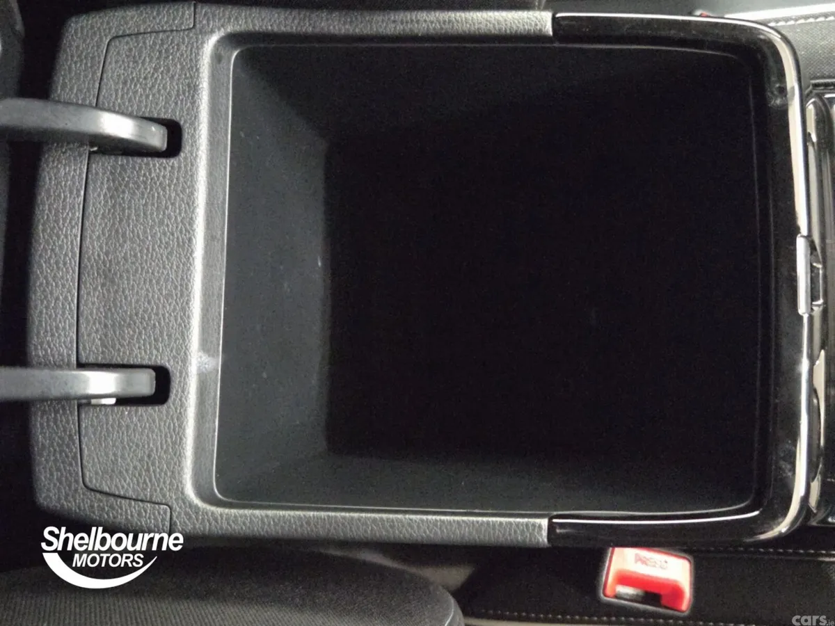 Kia Ceed Hatchback, Petrol, 2025, White