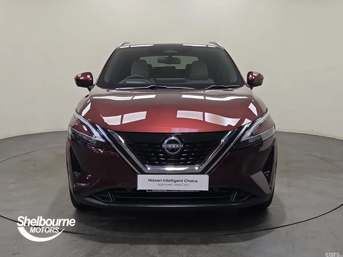 Nissan Qashqai Hatchback, Petrol Hybrid, 2023, Red
