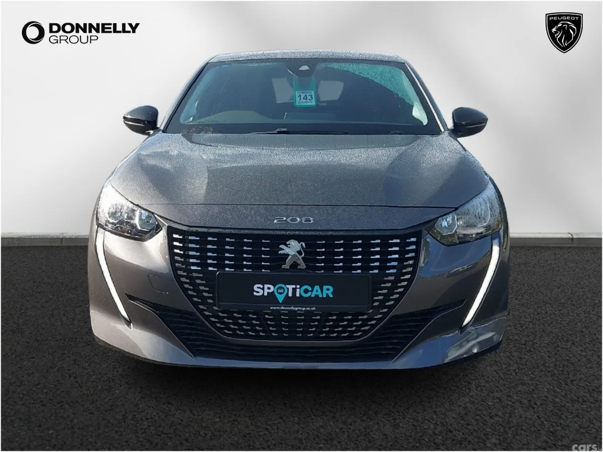 Peugeot 208 Hatchback, Petrol, 2022, 