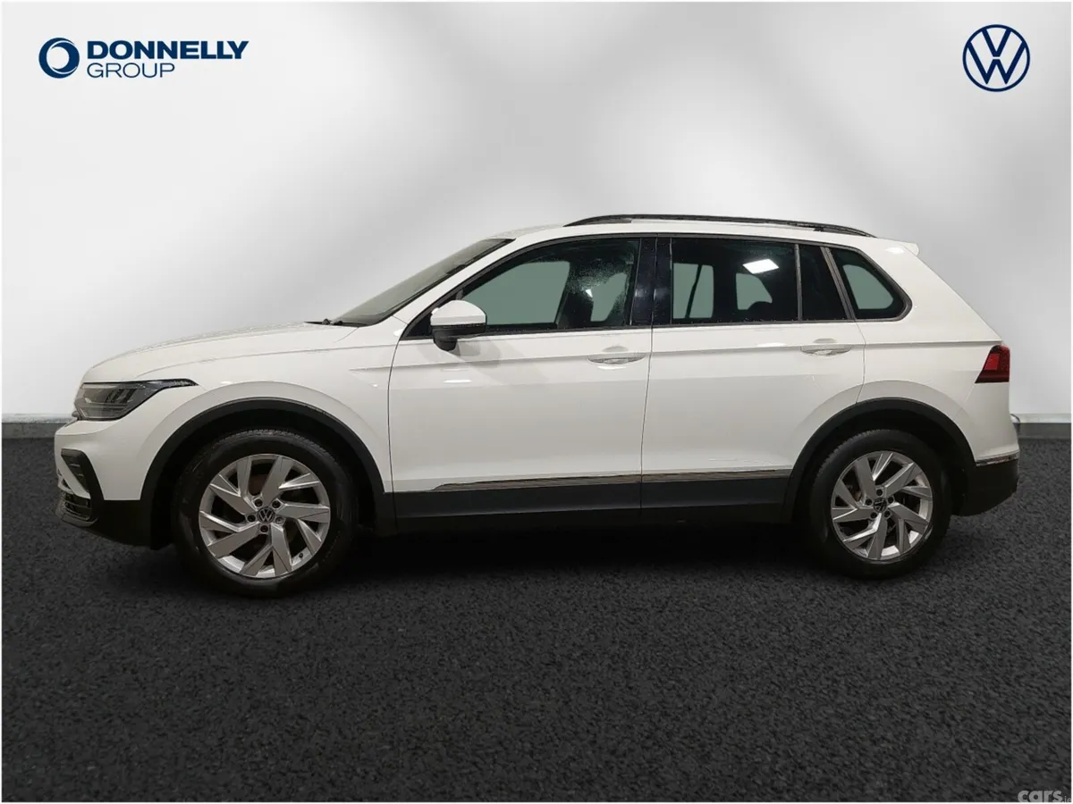 Volkswagen Tiguan Estate, Petrol, 2021, White