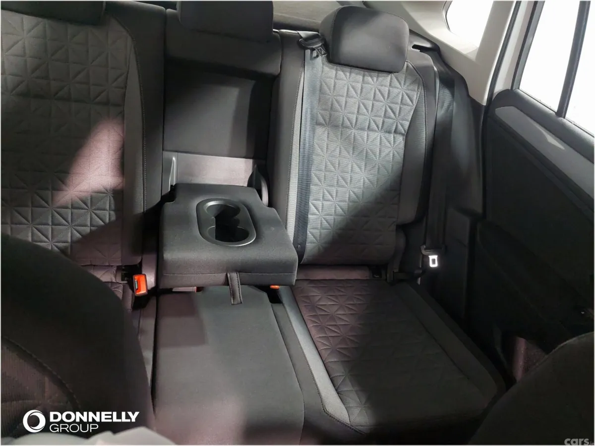 Volkswagen Tiguan Estate, Petrol, 2021, White