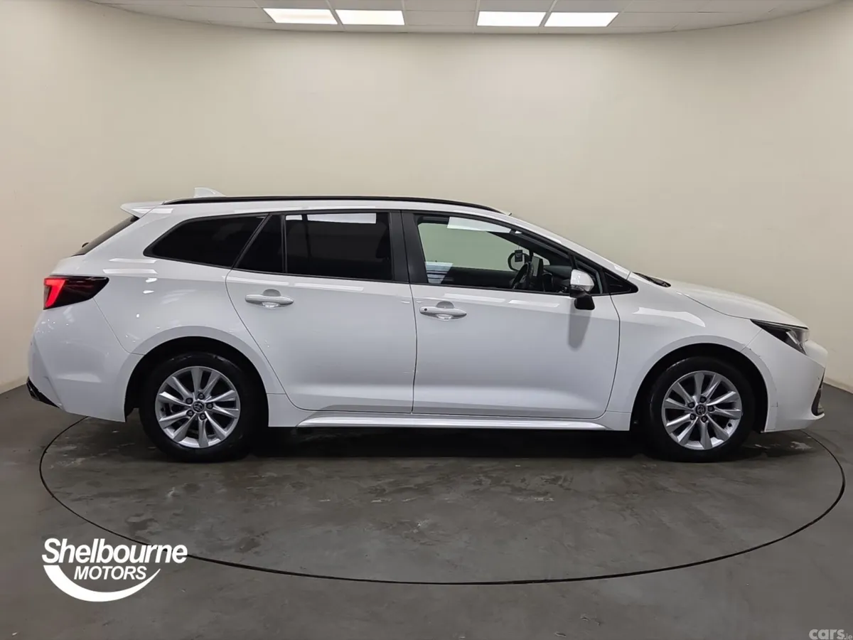 Toyota Corolla Estate, Petrol Hybrid, 2023, White