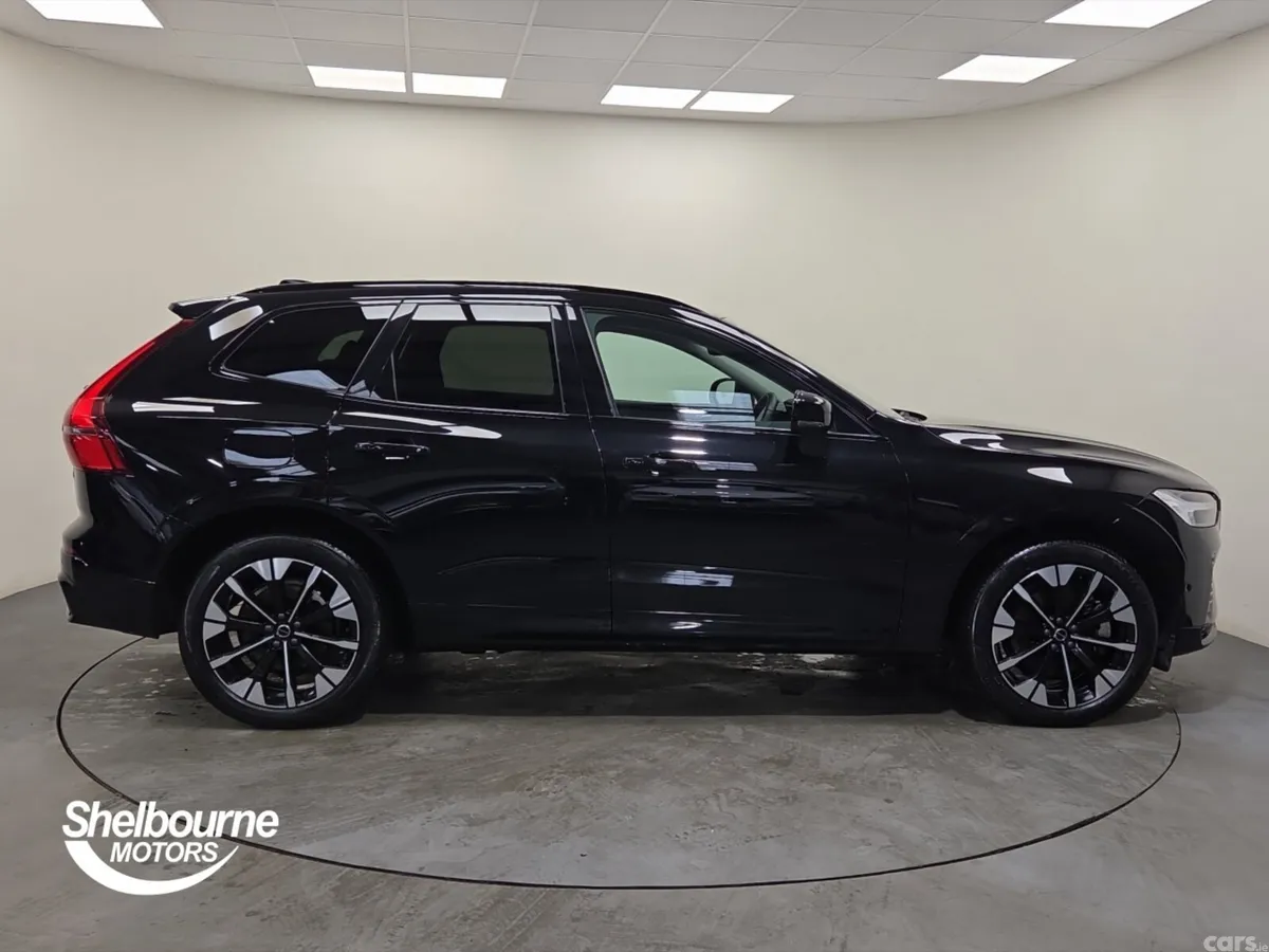 Volvo XC60 SUV, Petrol, 2025, Black