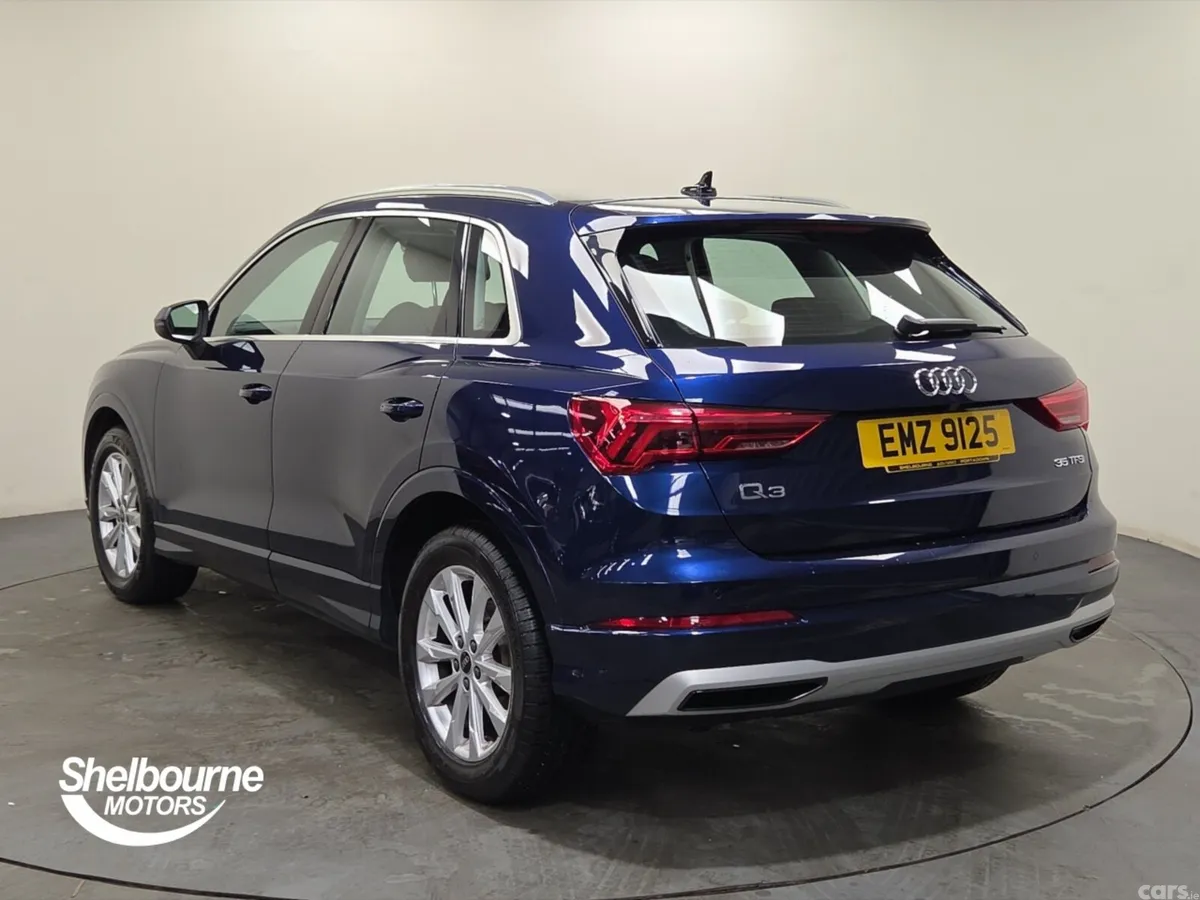 Audi Q3 SUV, Petrol, 2022, Blue