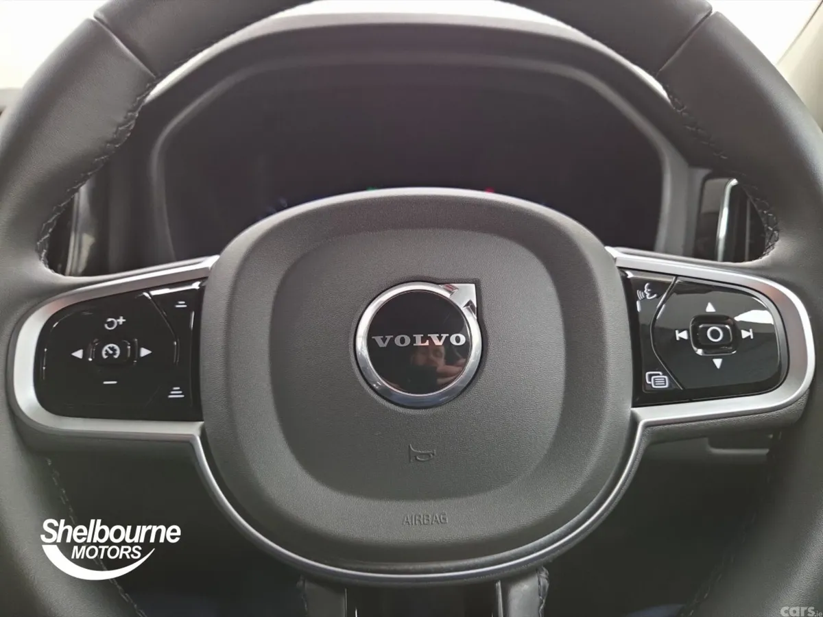 Volvo XC60 SUV, Petrol, 2025, Black