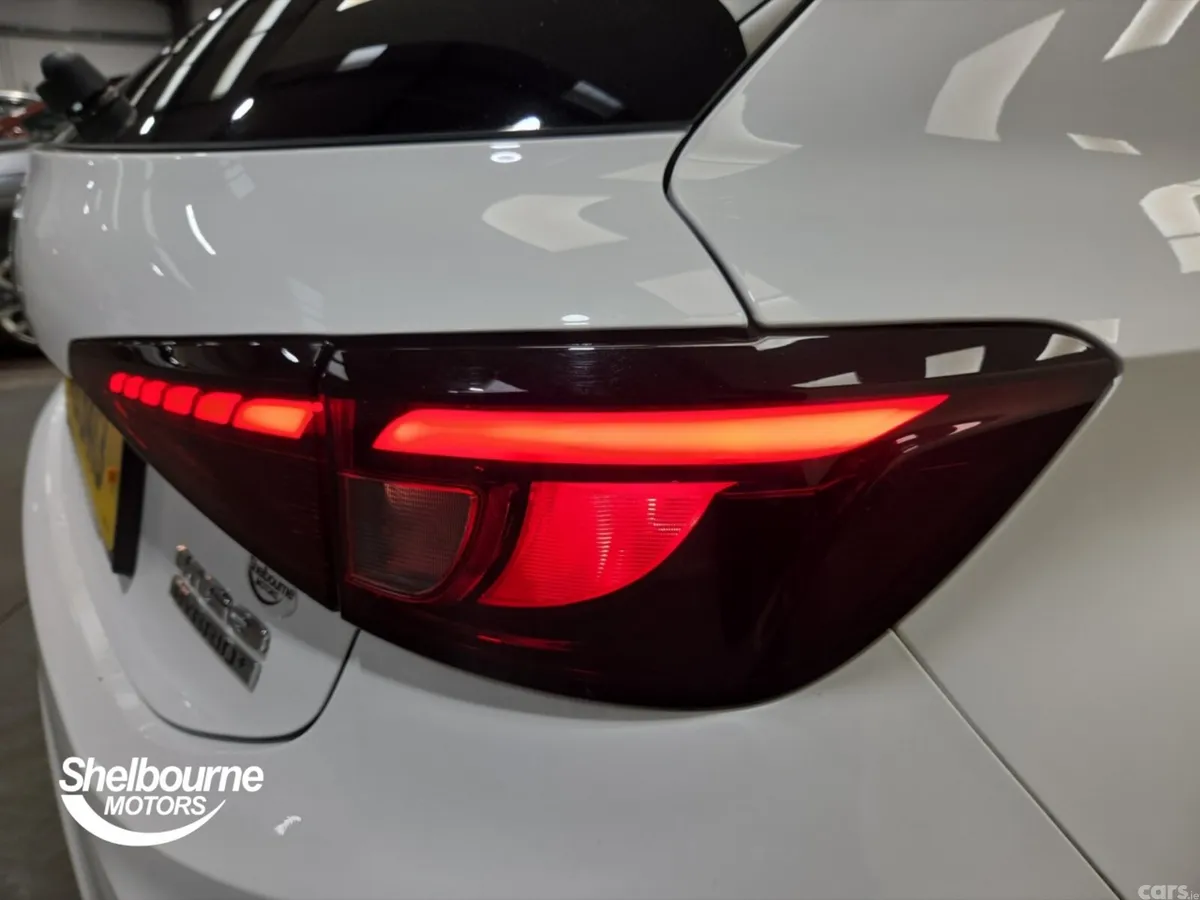MG MG3 Hatchback, Petrol Hybrid, 2025, White