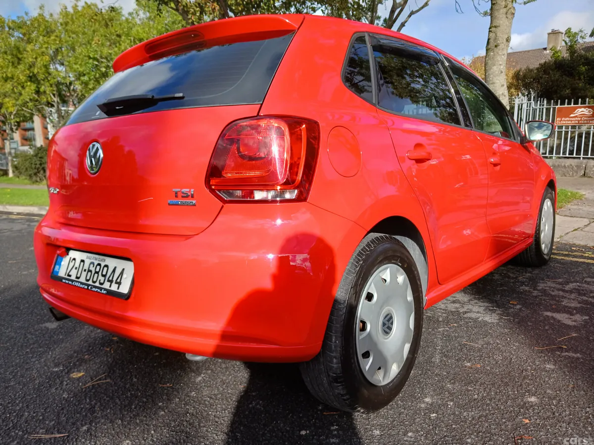 Volkswagen Polo Hatchback, Petrol, 2012, Red