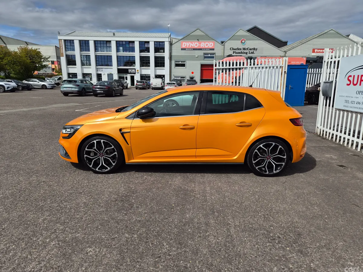 Renault Megane Hatchback, Petrol, 2019, Orange