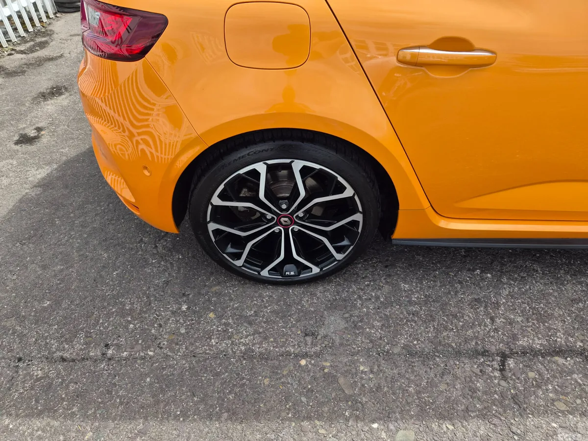 Renault Megane Hatchback, Petrol, 2019, Orange