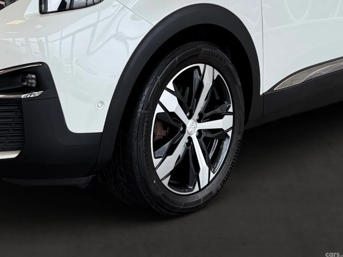 Peugeot 3008 MPV, Diesel, 2020, White