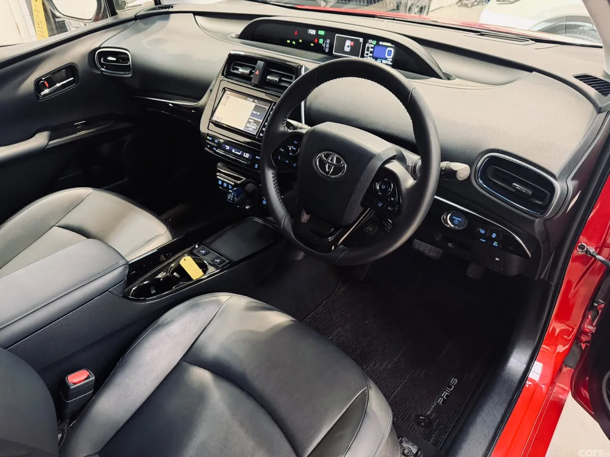 Toyota Prius Saloon, Petrol Hybrid, 2019, Red