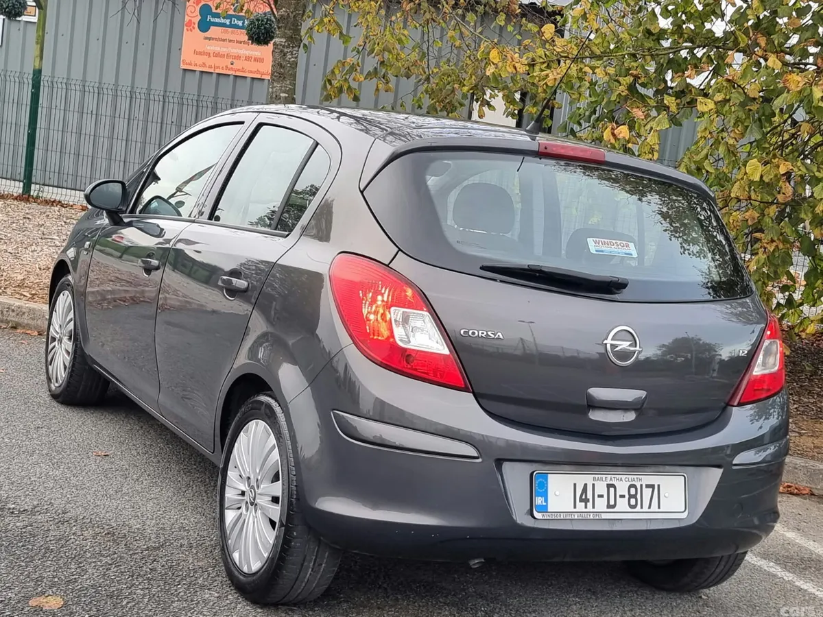 Opel Corsa Hatchback, Petrol, 2014, Grey